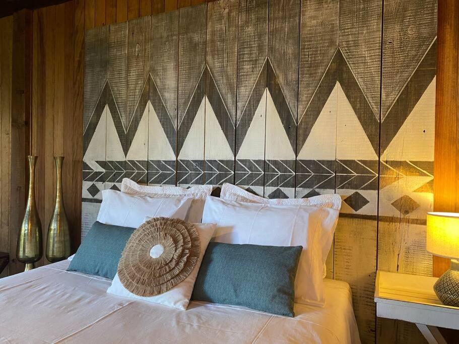 Pine Lodge - Direct Train To Porto Valongo  Bagian luar foto